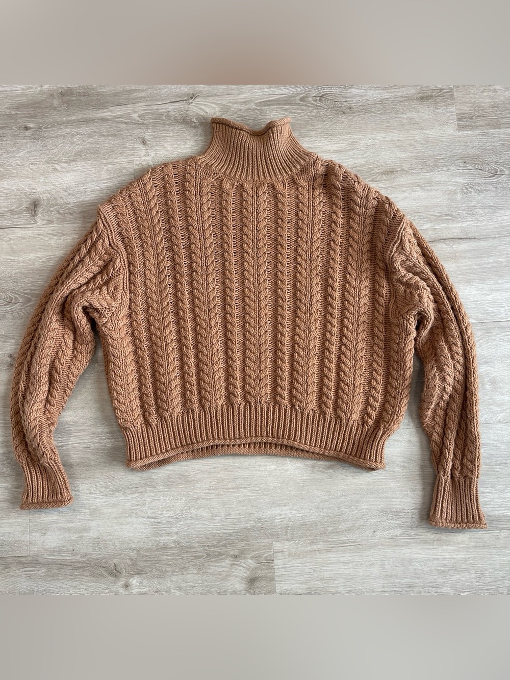 H&M Women’s Cable Knit Turtleneck Sweater Size S Brown Chunky Wool Blend